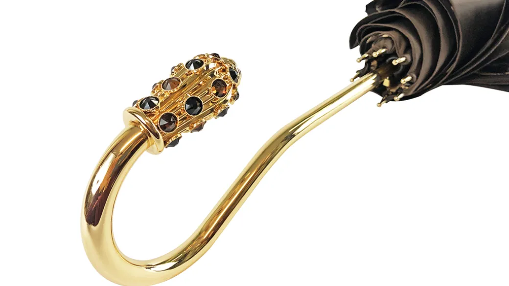 Esclusiva "ilMarchesato" con disegno leopardato
