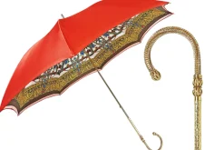 Fantastico ombrello rosso con stile egiziano