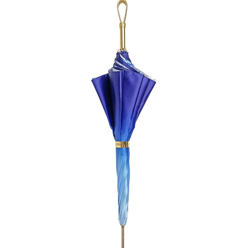 Ombrello azzurro fine ed elegante