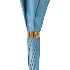 Ombrello azzurro fine ed elegante