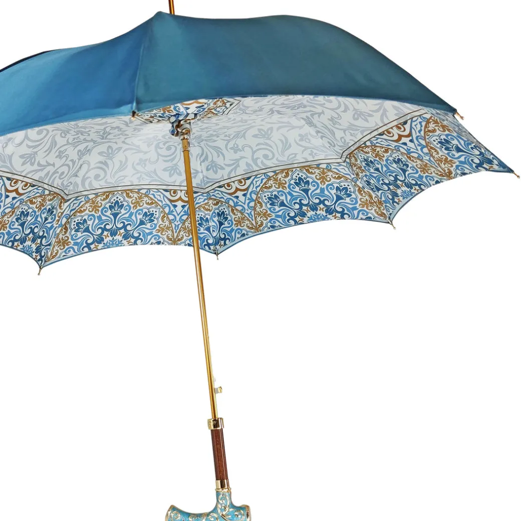 Ombrello azzurro fine ed elegante