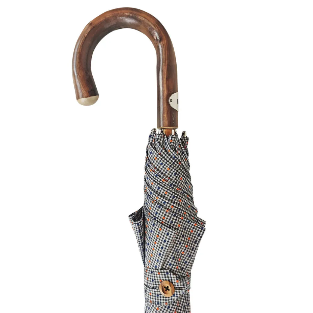Ombrello con manico in castagne sbucciate