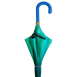 Peacock Elegance – Exotic Feathers, Ostrich Leather Luxury